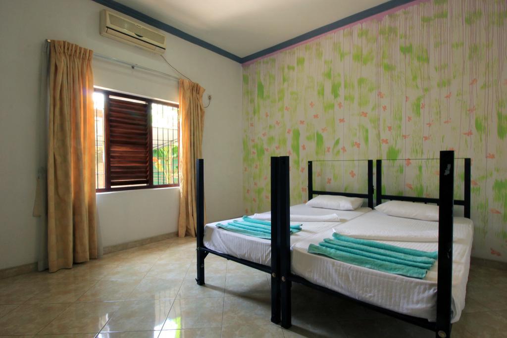 Flipflop Hostel Negombo Exterior foto
